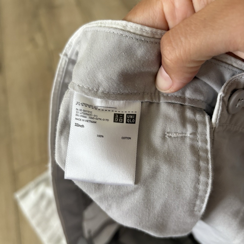 Uniqlo Mens 32 x 26 Cropped Pleated Straight Leg Pants Lightweight - Picture 10 of 10